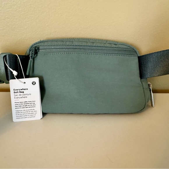 Lululemon everywhere belt bag crater blue 1L - Picture 2 of 5